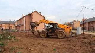 Вилочный телескопический погрузчик