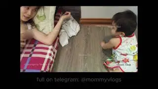 Mamma Thao Breastfeeding: I love my playful Child
