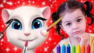 JULIA EM UM DIA DIVERTIDO COM SUA GATINHA