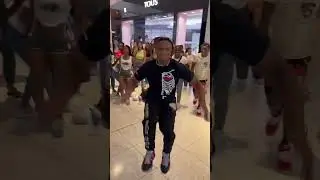 Literally shut the mall down!!🤯 