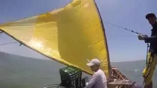 Nem só de pedal vive o cicloturista...Barco a Vela