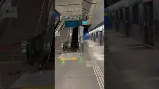 Метро Сингапура довольно стандартно #singapore #bali #travelfamily #metro #метро #сингапур