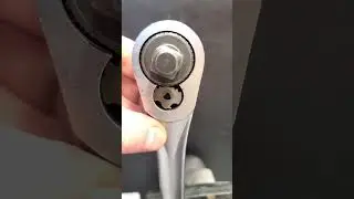 Everything ingenious is simple! How does the ratchet wrench mechanism work? #shorts