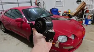 How to Replace the Motor Mount on a 1997 Toyota Celica ST