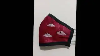 Hand painting on masks....😷✨ #acrylicpainting #handpainting