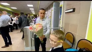 Норильск/1сентября📚/Мирон идёт в школу.