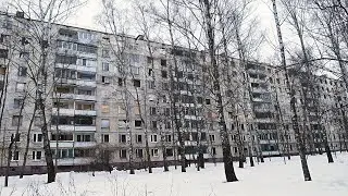 An abandoned nine-story building of the P-49 series in the north of Moscow