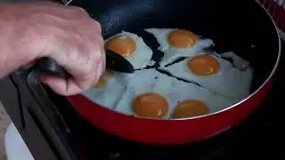 S8_Ep1_7 Cooking Brekkie