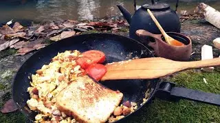 Breakfast in the forest