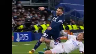 Luka Modric tackle on Lionel Messi | 🐐 #UCL #realmadrid #messi #modric