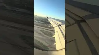 Máy bay cất cánh từ phi trường Los Angeles (airplane takeoff from Los Angeles LAX airport)