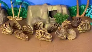Safari Ltd Dinosaur Skulls Toob