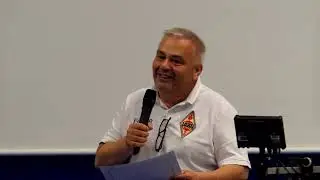SDRA'23 - 06 - Ulrich ROHDE Award Ceremony with Sylvain Azarian F4GKR