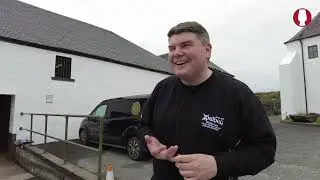Distillery Manager Colin Gordon führt durch Ardbeg