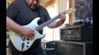Fender American Deluxe Stratocaster