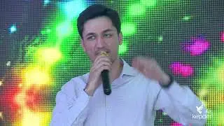 Azat Dönmezow 