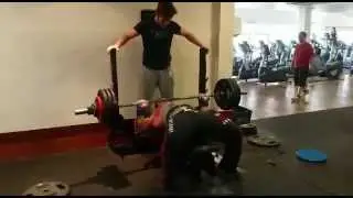 HEAVY BARBELL BENCH PRESS DEMO