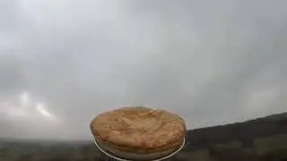 ОТПРАВИЛИ ПИРОГ В КОСМОС!!!