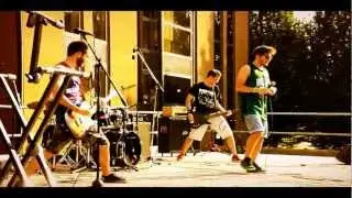 Flying Pigs - Io S(u)ono Punk - Videoclip by Curly Film