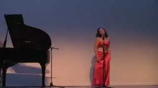 Cementerio en la nieve - performs Eva Monroy