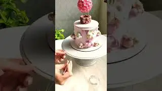 Cute girly cake. 