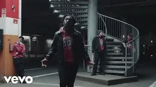 Kamini - Je M'en Bats Les Couilles (clip officiel)