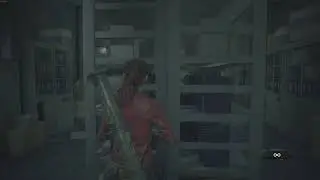 Resident Evil 2 Remake - Trying to avoid Tyrant from power punching me