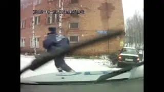 26 10 2015 Пьяный водитель сбил беременную женщину под Сыктывкаром