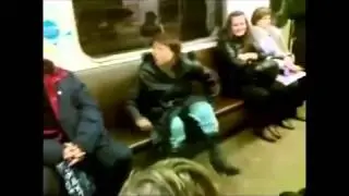 Пьяные и неадекватные люди в метро Прикол!