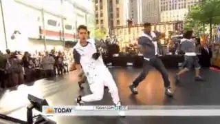 Justin Bieber - Boyfriend (Live @ Today Show 2012)