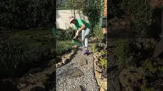 Що підкладаю  під коліна, коли працюю в саду 