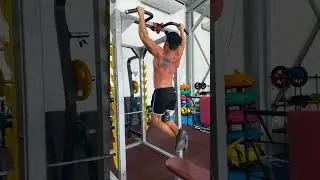 How to Do Weighted Pull-Ups Without a Belt
