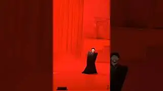 как он это делает