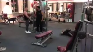 Getting them gains on chest day....