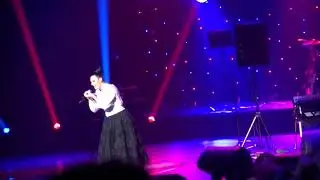 Елена Ваенга -"Мне звезда упала на ладошку"