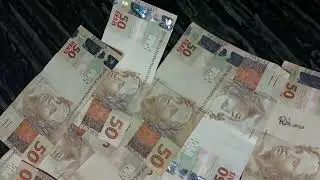 juntando só notas de 50 reais