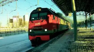 Тепловоз 2тэ25км - 0434 с грузовым поездом, ст. "Владыкино" (Архив, январь 2024 г.).