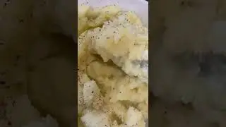 Delicious mash potatoes#crushpepper#youtubeshorts#food#westindies#uk#america#foodie#eat#yummy#india