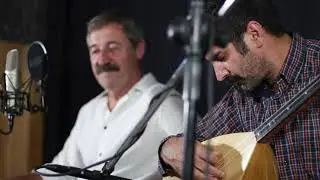 Nizam Namidar  -  Evlerinin Önü Yonca