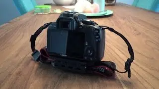 Canon strap Clip Demo