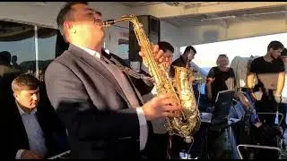 На теплоходе музыка играет.... Feeling Арсен Акопян саксофон 