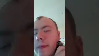 Бреюсь новой бритвой