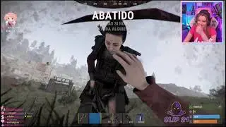 Alexby mata a Aroyitt, y ella se queja con Fargan// Rust 😂