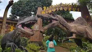 Dinosaurus T-Rex Taman Legenda Keong Mas | TMII