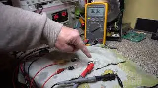 Transistor Current Amplifier - Emitter Follower Output Stage - Negative Feedback