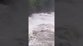Peaceful Canyon Falls. And then it rains. 😳