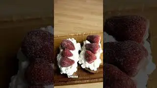 Protein Strawberry Cheesecake Toast #highprotein #highproteinbreakfast #fatloss