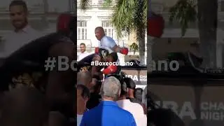 Julio César la Cruz en pleno parque central a solo días para elregreso del boxeo profesional en Cuba