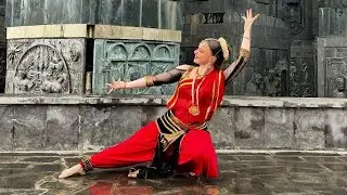 Dance - Iraiva Iraiva | Dancer - Kristine Kapanadze | Suits - Ganga Fashion House