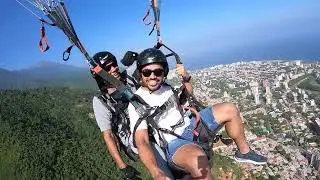 Sky-High Thrills: Paragliding Over La Guaira, Venezuela - An Unforgettable Journey